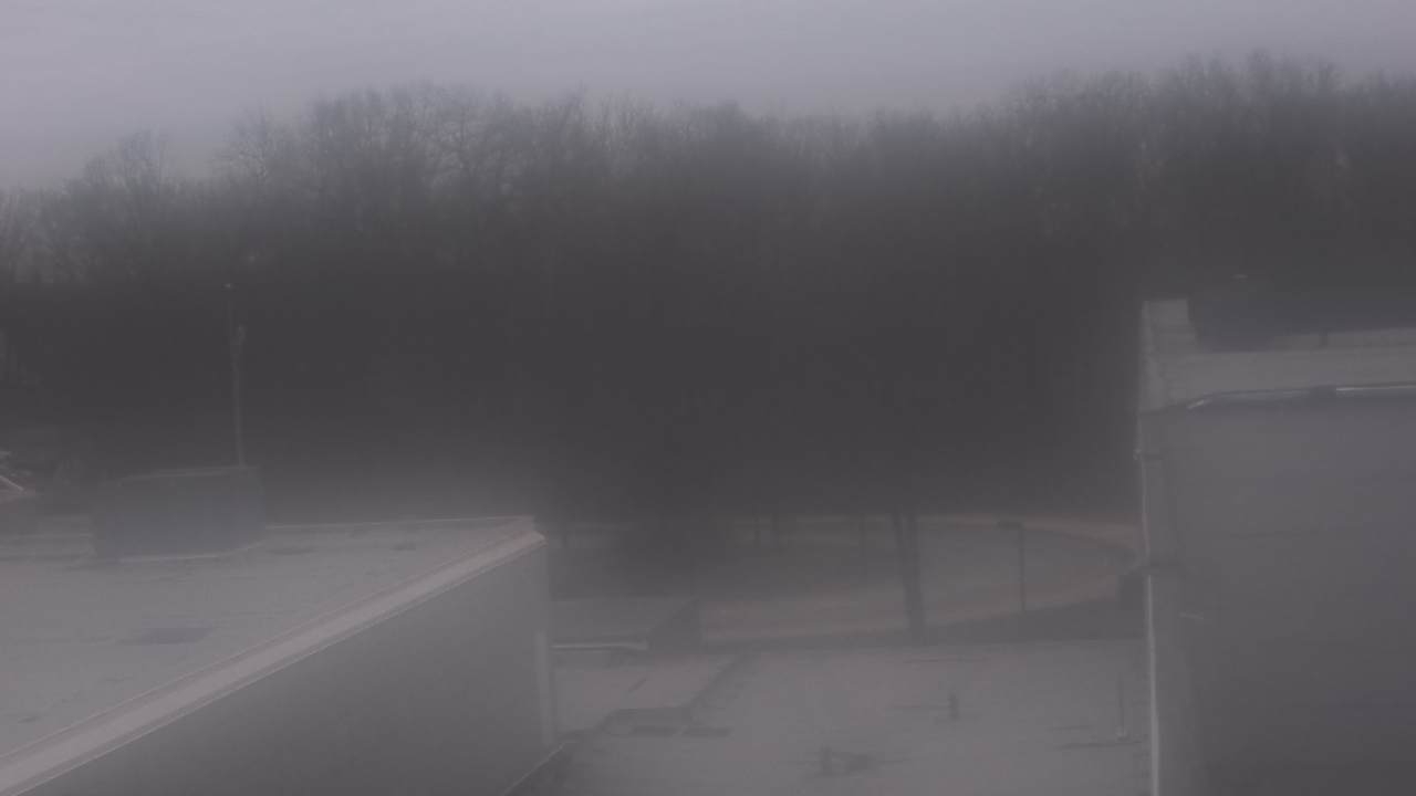 Thumbnail for current weather camera view from Dag Hammarskjold MS in Wallingford, Connecticut