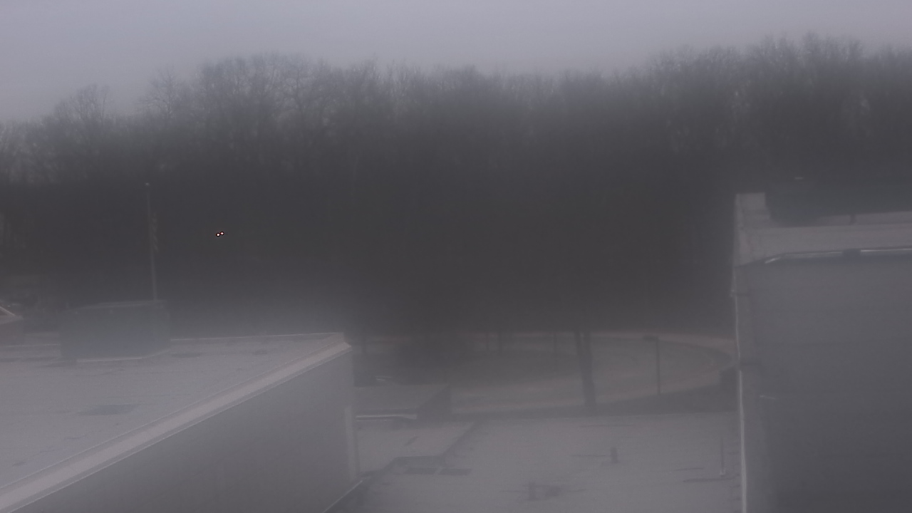 Thumbnail for current weather camera view from Dag Hammarskjold MS in Wallingford, Connecticut