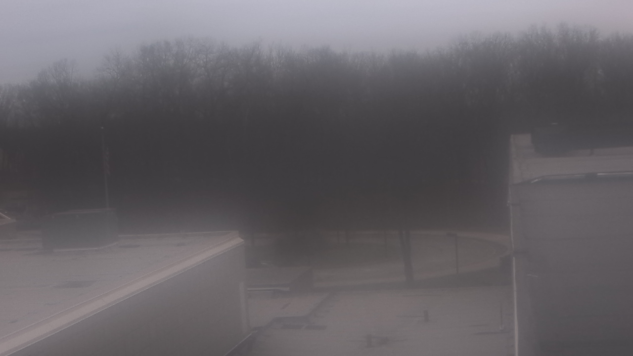 Thumbnail for current weather camera view from Dag Hammarskjold MS in Wallingford, Connecticut
