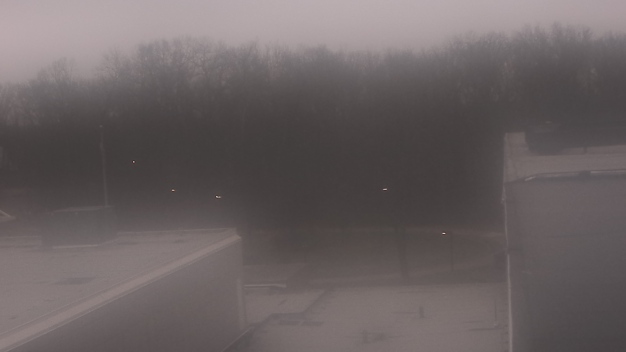 Thumbnail for current weather camera view from Dag Hammarskjold MS in Wallingford, Connecticut