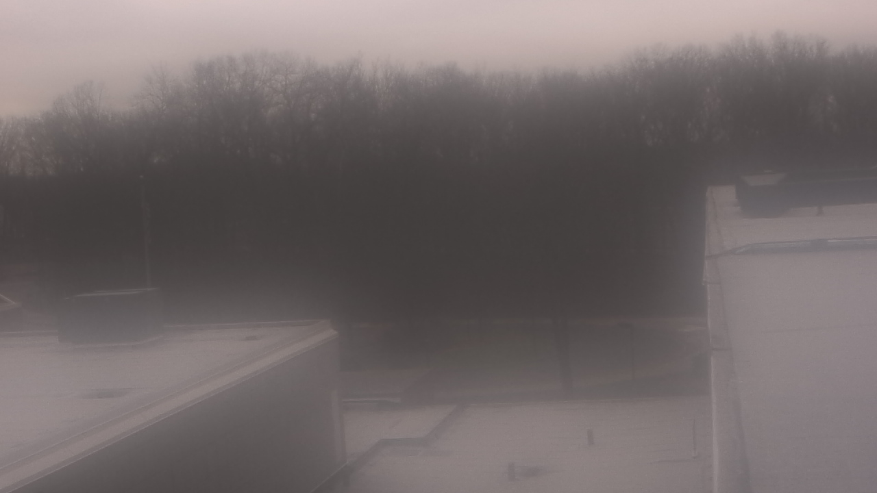 Thumbnail for current weather camera view from Dag Hammarskjold MS in Wallingford, Connecticut