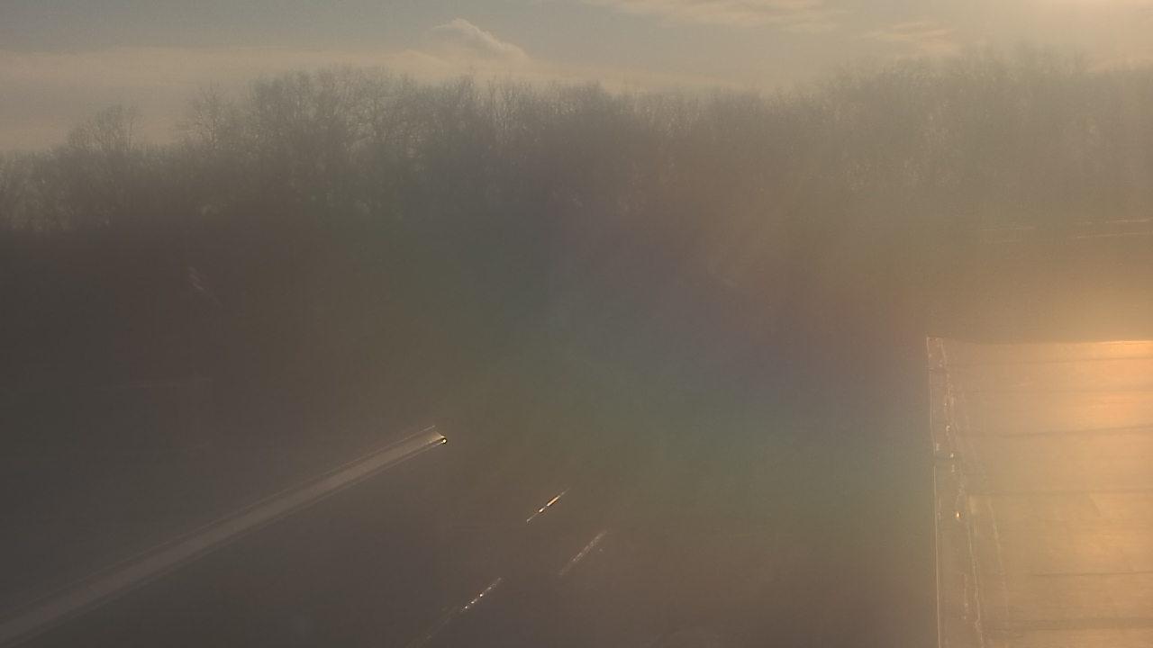 Thumbnail for current weather camera view from Dag Hammarskjold MS in Wallingford, Connecticut