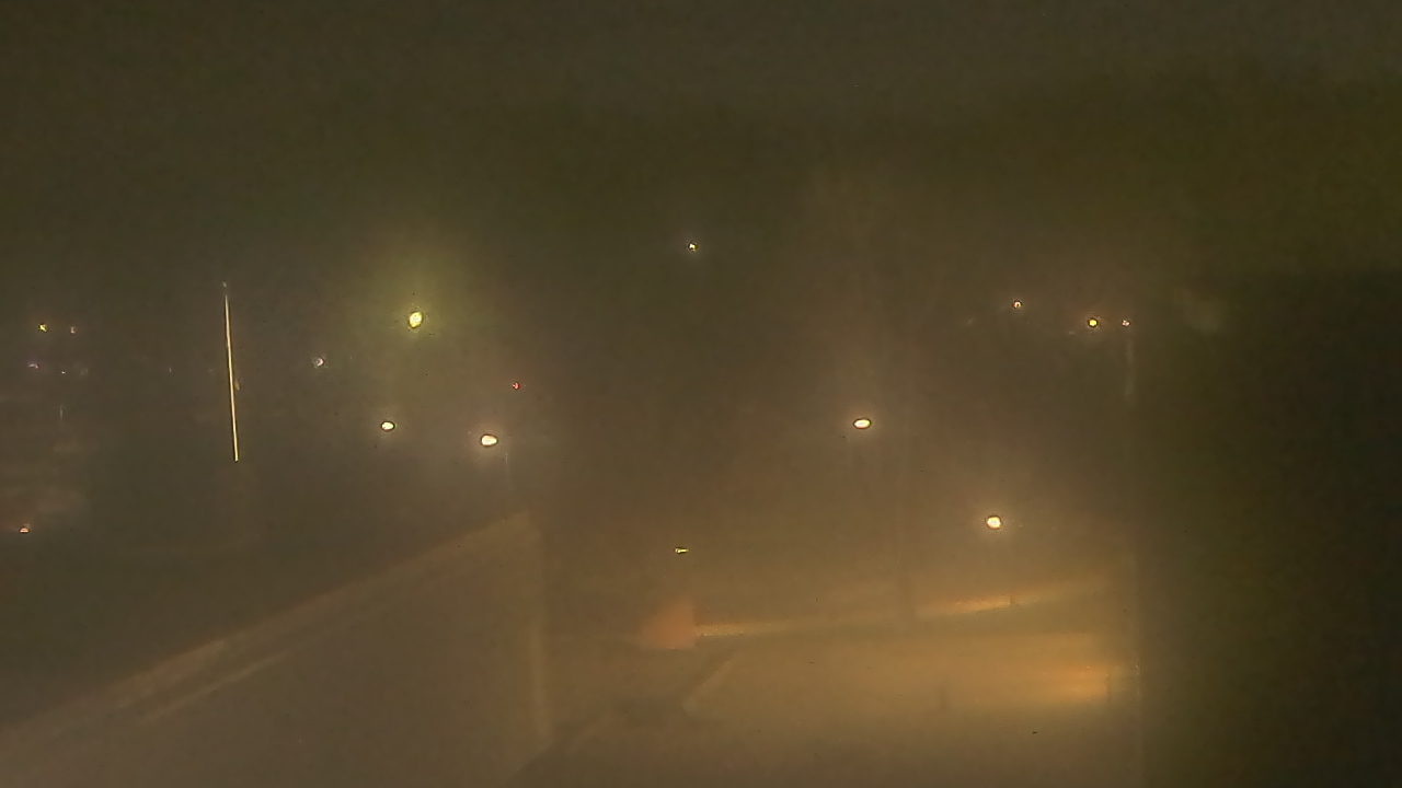 Thumbnail for current weather camera view from Dag Hammarskjold MS in Wallingford, Connecticut