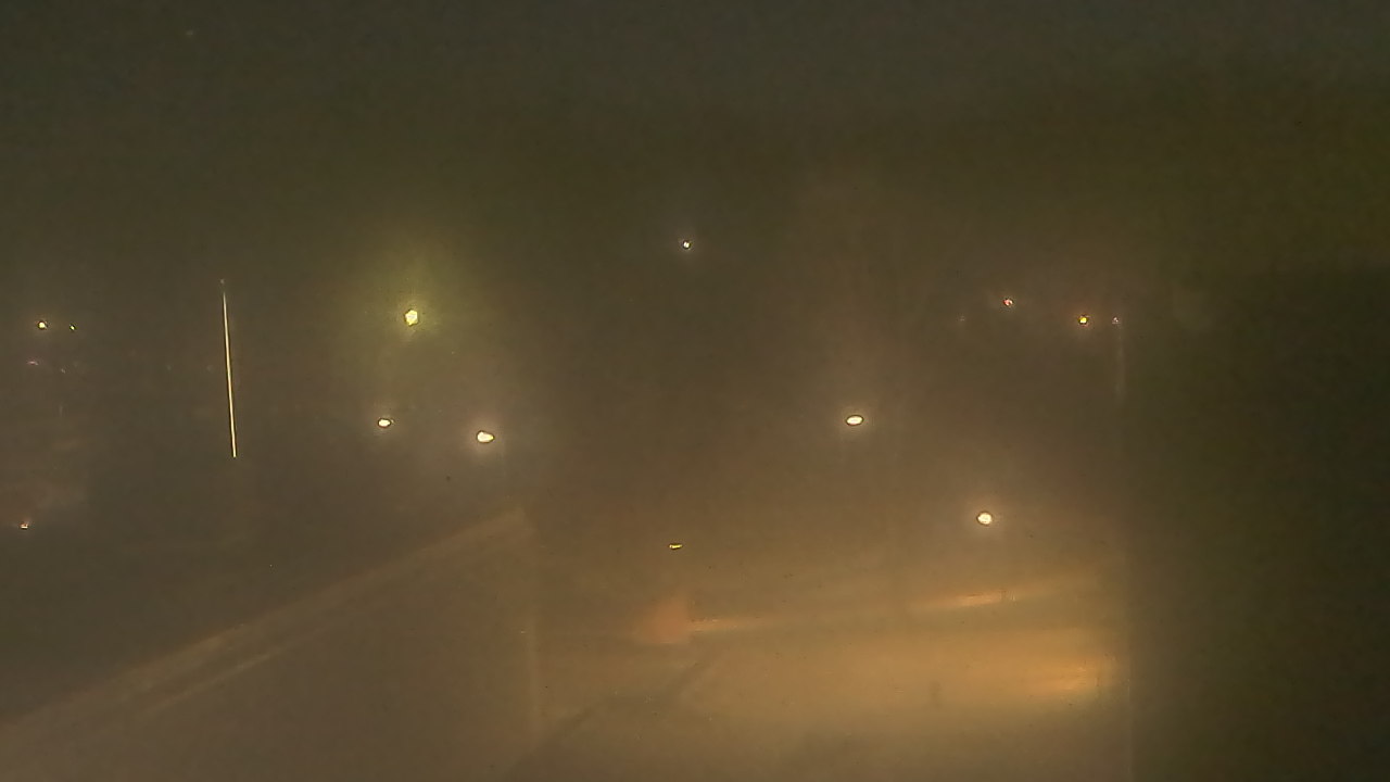 Thumbnail for current weather camera view from Dag Hammarskjold MS in Wallingford, Connecticut