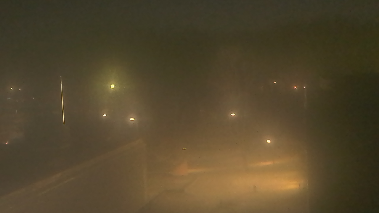 Thumbnail for current weather camera view from Dag Hammarskjold MS in Wallingford, Connecticut