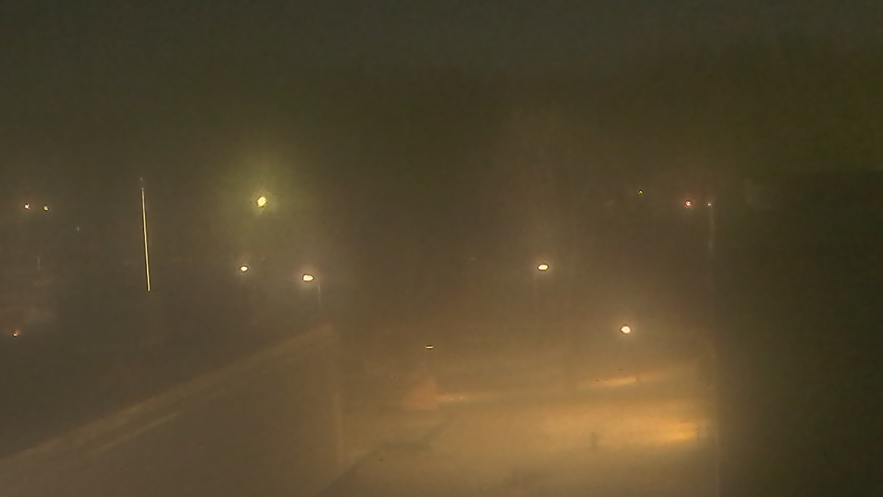 Thumbnail for current weather camera view from Dag Hammarskjold MS in Wallingford, Connecticut