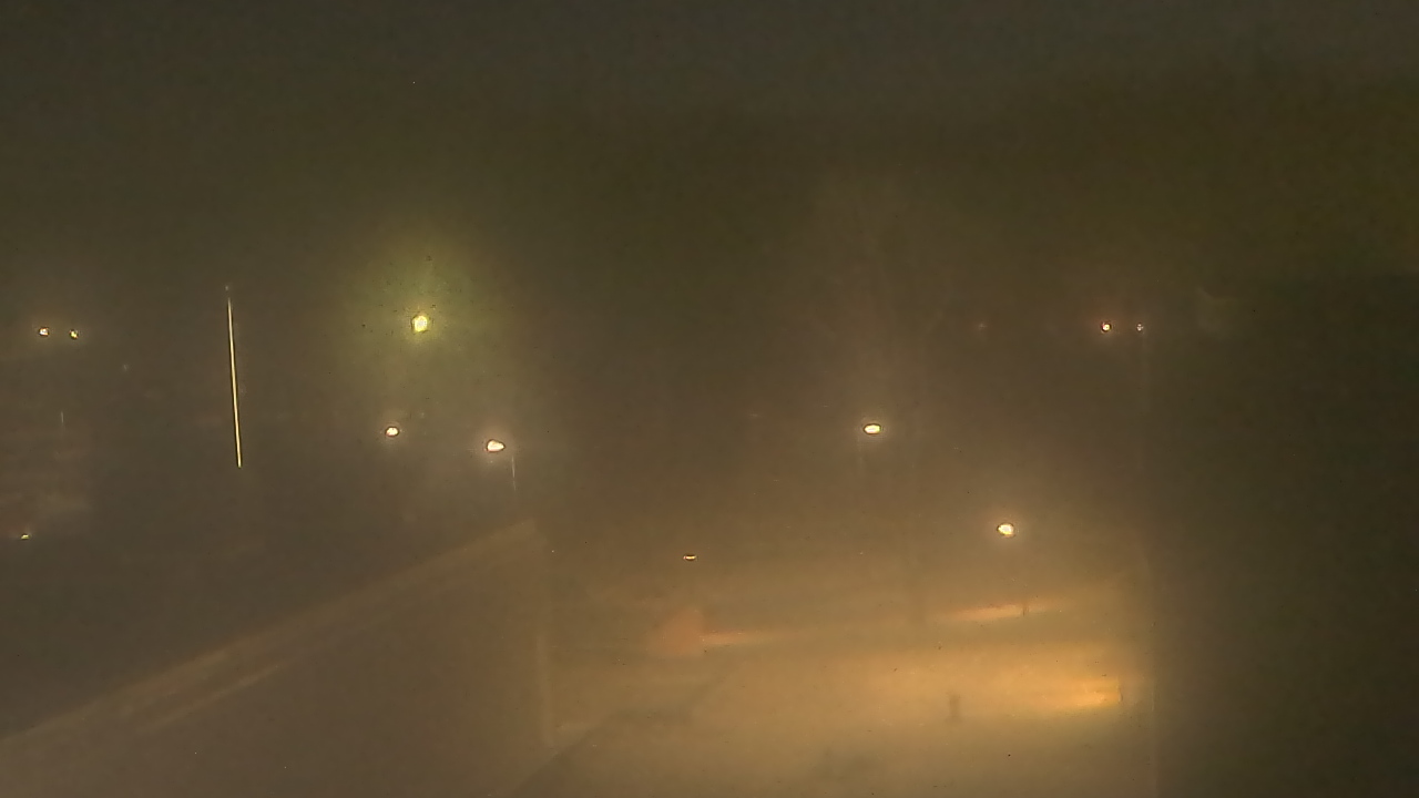 Thumbnail for current weather camera view from Dag Hammarskjold MS in Wallingford, Connecticut