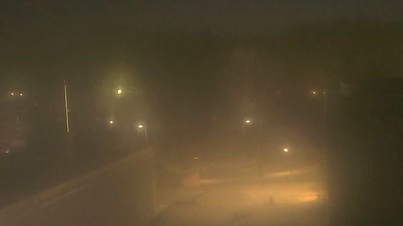 Thumbnail for current weather camera view from Dag Hammarskjold MS in Wallingford, Connecticut