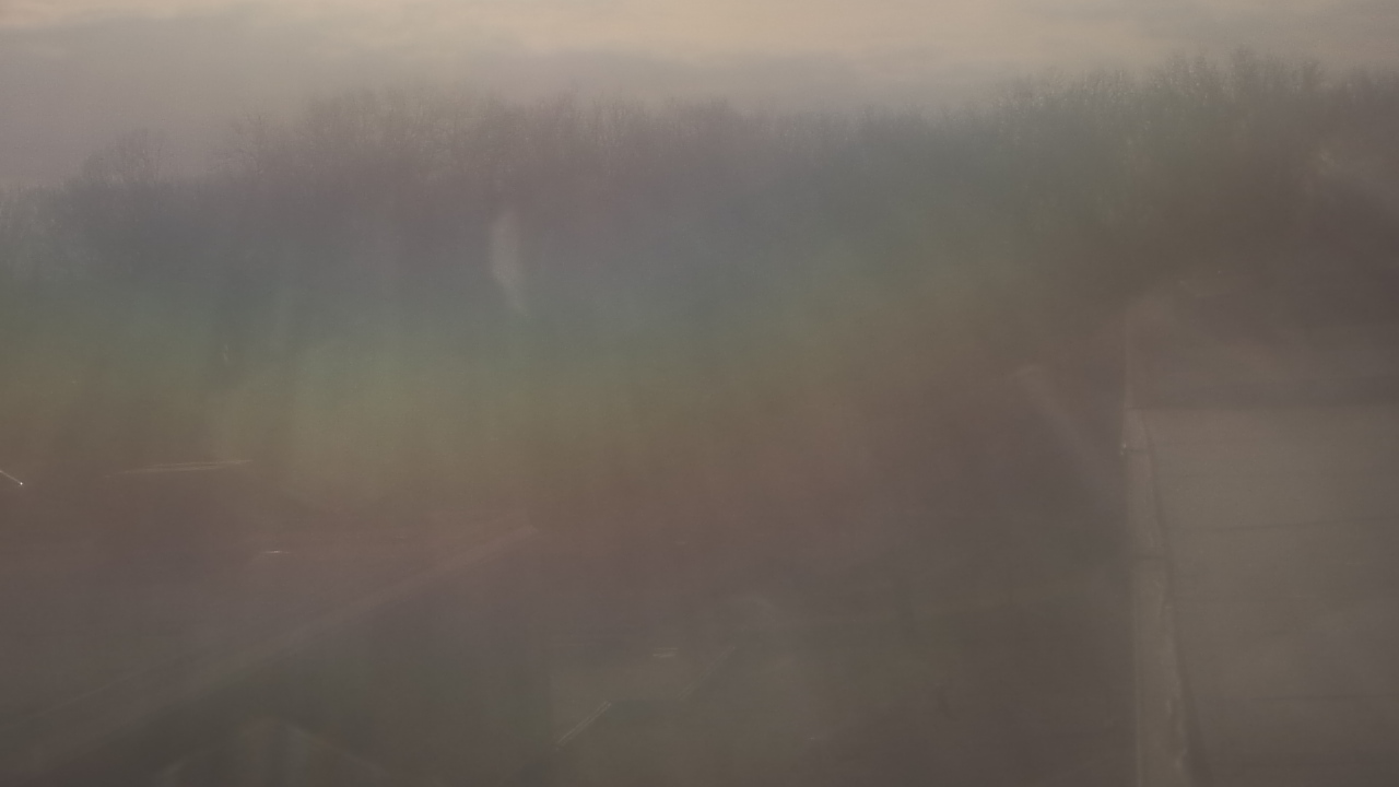 Thumbnail for current weather camera view from Dag Hammarskjold MS in Wallingford, Connecticut