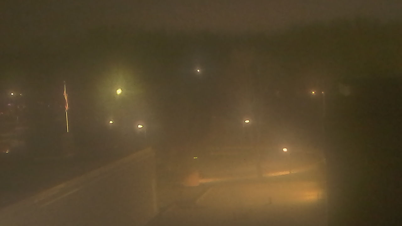 Thumbnail for current weather camera view from Dag Hammarskjold MS in Wallingford, Connecticut