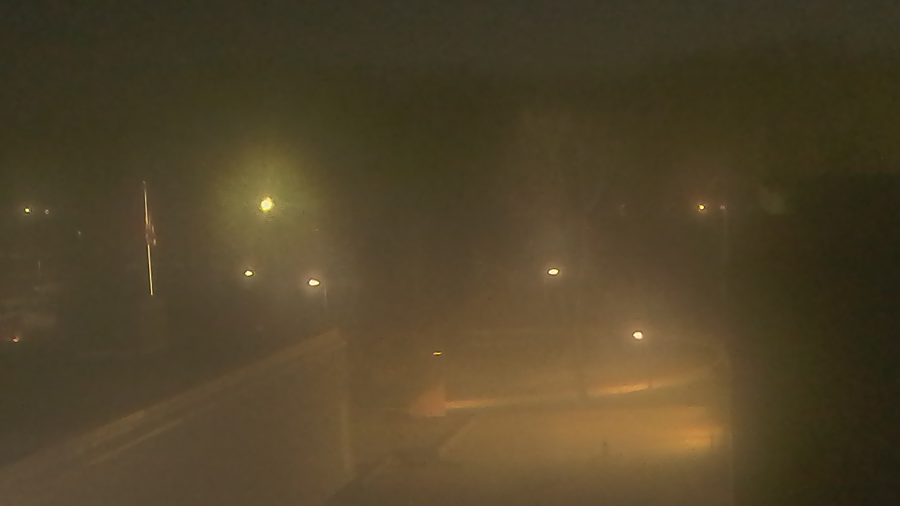 Thumbnail for current weather camera view from Dag Hammarskjold MS in Wallingford, Connecticut