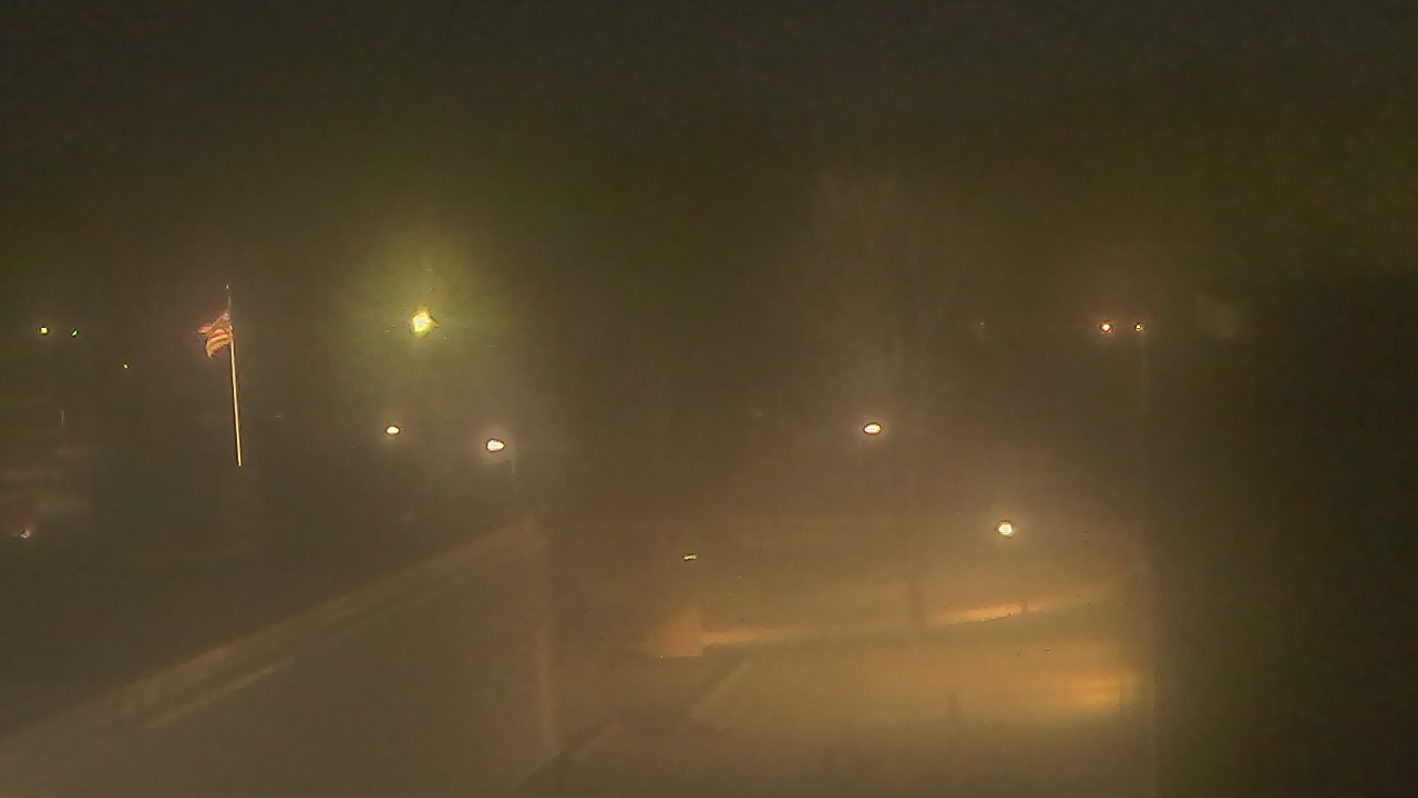 Thumbnail for current weather camera view from Dag Hammarskjold MS in Wallingford, Connecticut