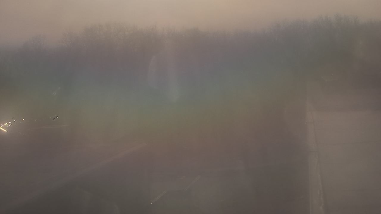 Thumbnail for current weather camera view from Dag Hammarskjold MS in Wallingford, Connecticut