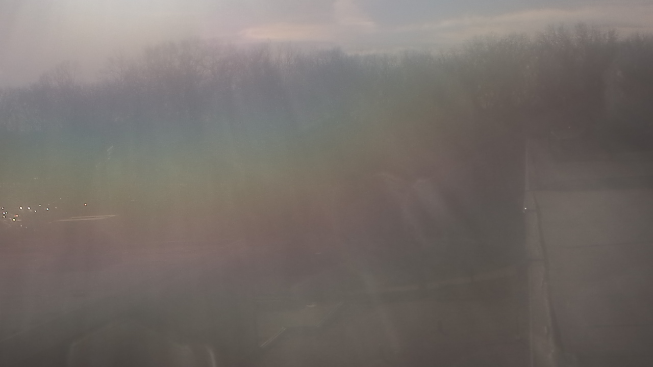 Thumbnail for current weather camera view from Dag Hammarskjold MS in Wallingford, Connecticut