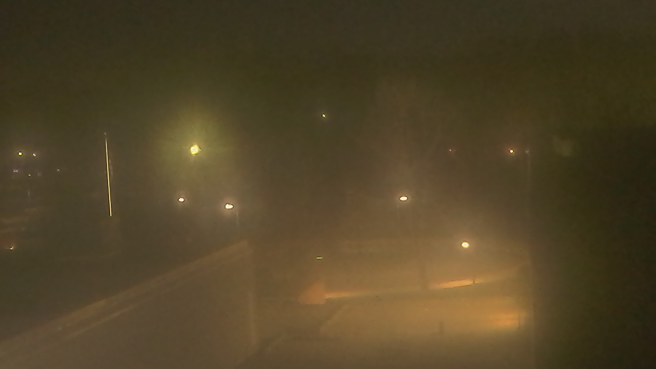 Thumbnail for current weather camera view from Dag Hammarskjold MS in Wallingford, Connecticut