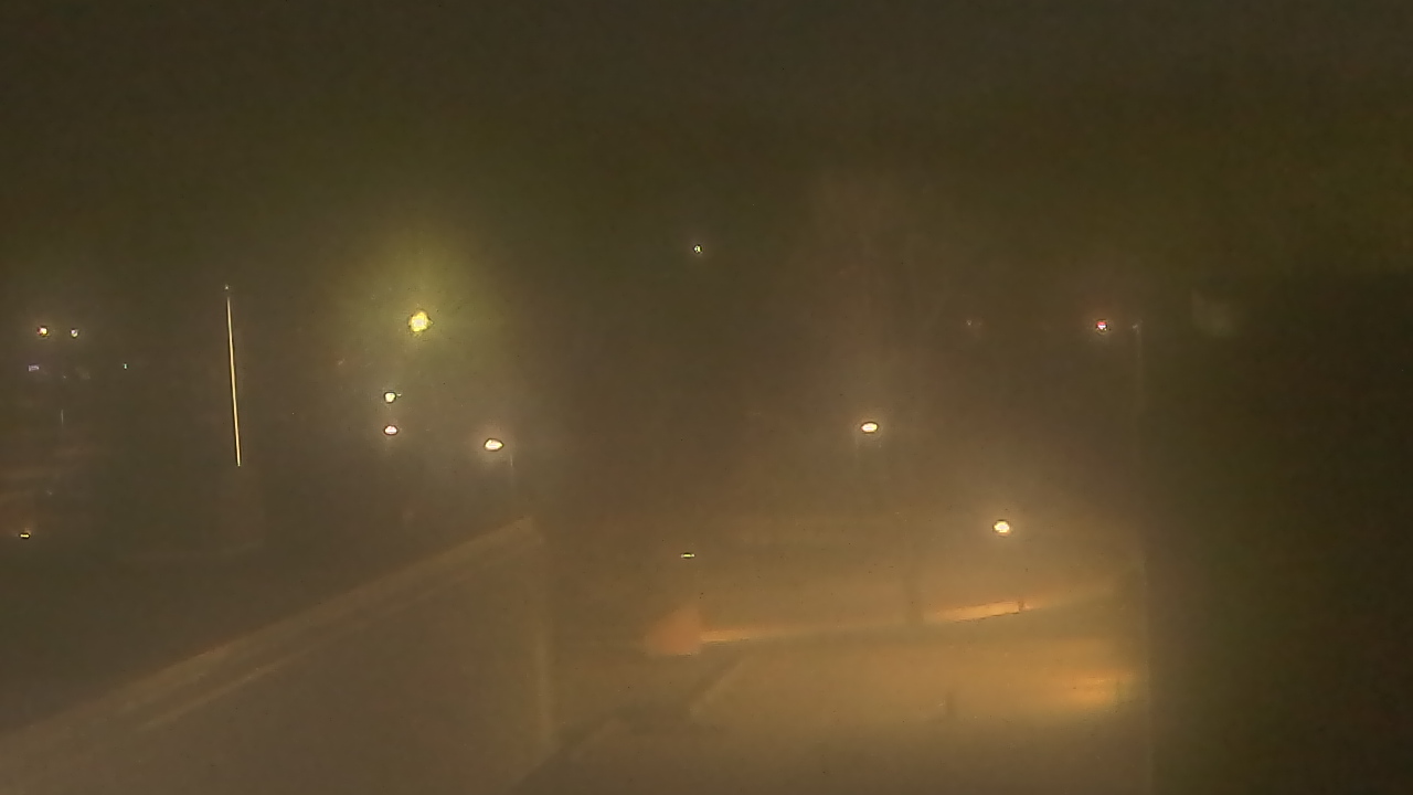 Thumbnail for current weather camera view from Dag Hammarskjold MS in Wallingford, Connecticut