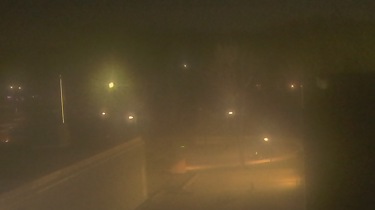 Thumbnail for current weather camera view from Dag Hammarskjold MS in Wallingford, Connecticut