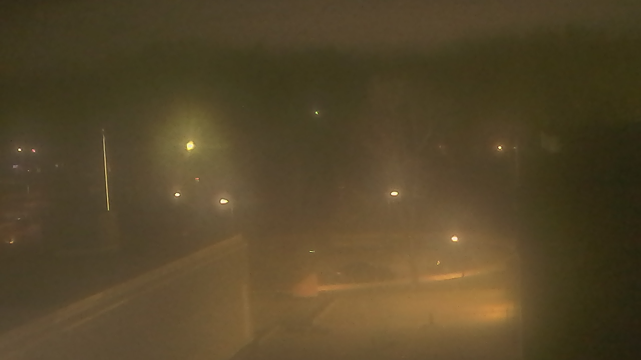 Thumbnail for current weather camera view from Dag Hammarskjold MS in Wallingford, Connecticut