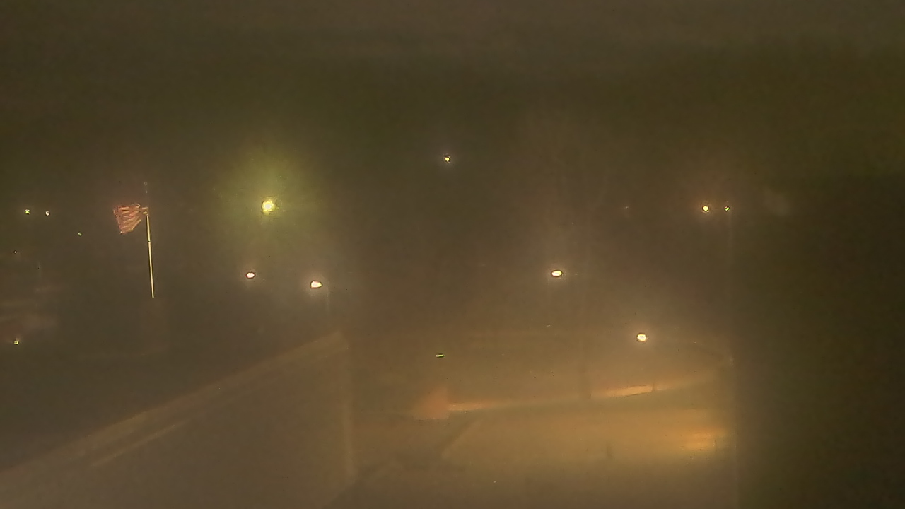 Thumbnail for current weather camera view from Dag Hammarskjold MS in Wallingford, Connecticut