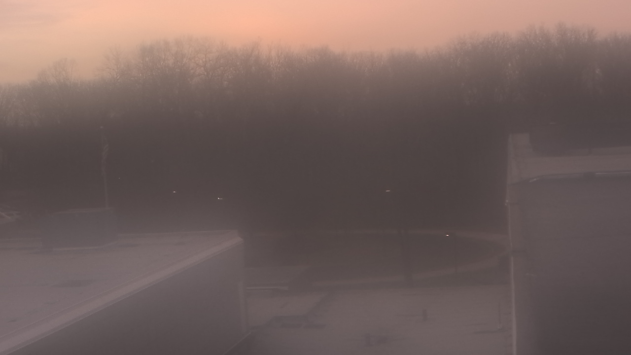 Thumbnail for current weather camera view from Dag Hammarskjold MS in Wallingford, Connecticut