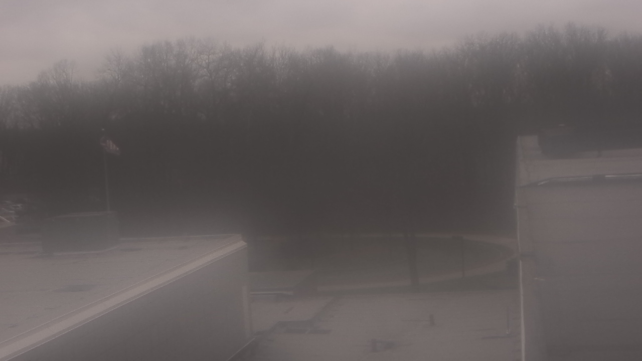 Thumbnail for current weather camera view from Dag Hammarskjold MS in Wallingford, Connecticut