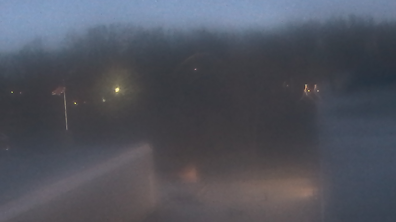 Thumbnail for current weather camera view from Dag Hammarskjold MS in Wallingford, Connecticut