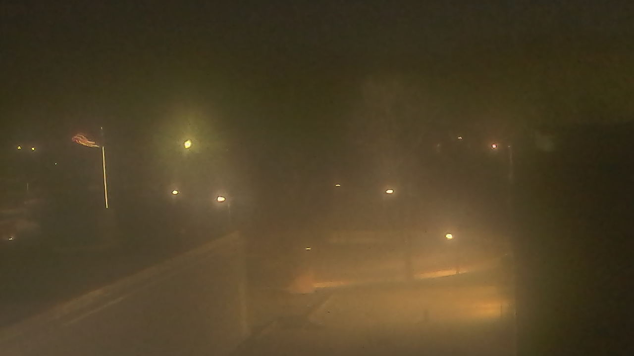 Thumbnail for current weather camera view from Dag Hammarskjold MS in Wallingford, Connecticut