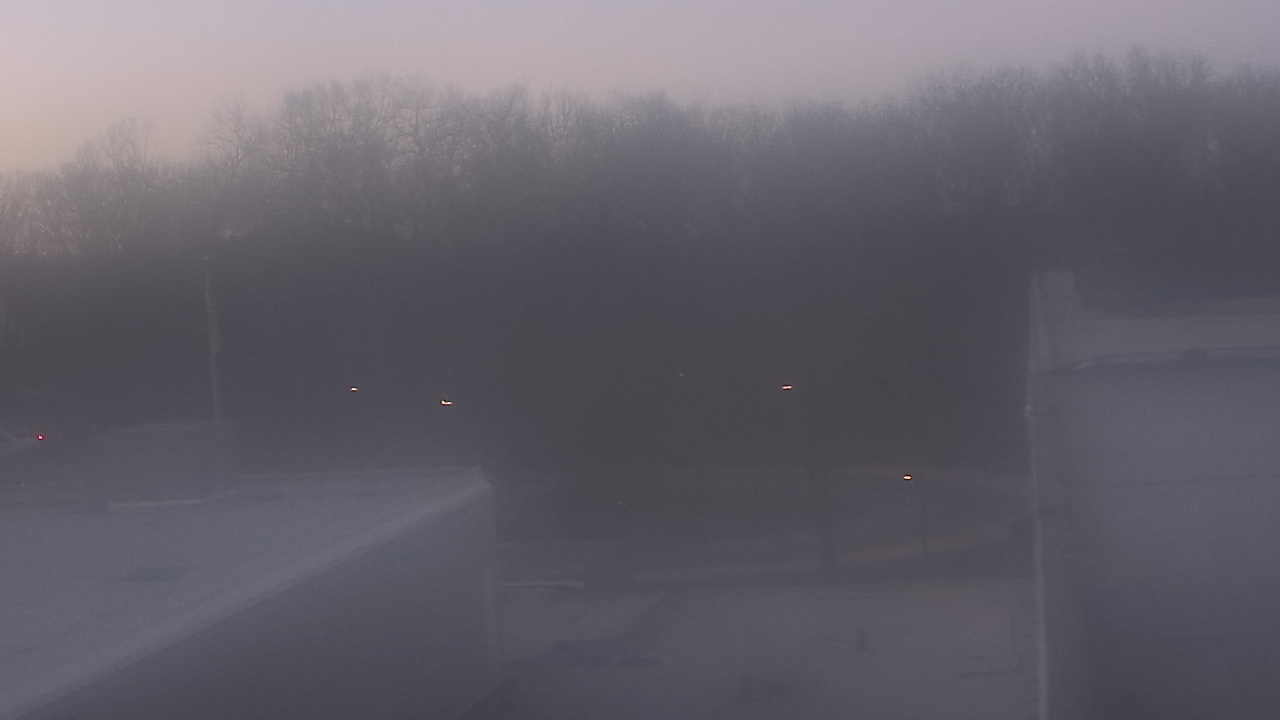 Thumbnail for current weather camera view from Dag Hammarskjold MS in Wallingford, Connecticut