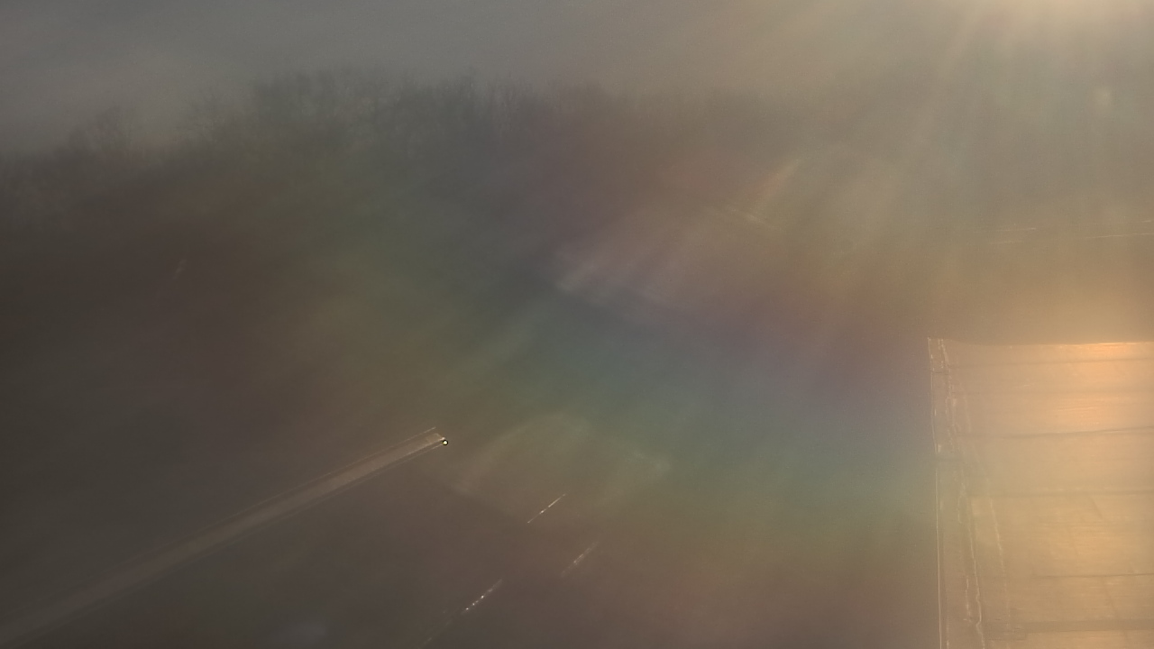 Thumbnail for current weather camera view from Dag Hammarskjold MS in Wallingford, Connecticut