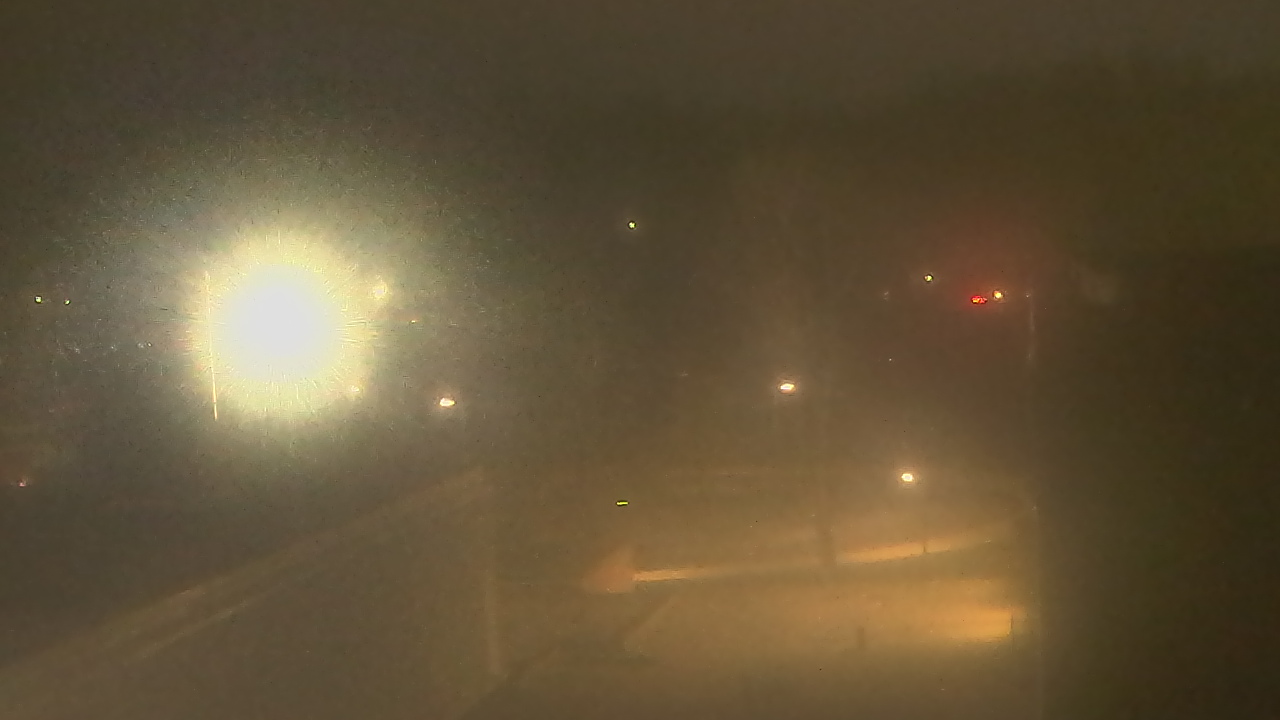 Thumbnail for current weather camera view from Dag Hammarskjold MS in Wallingford, Connecticut