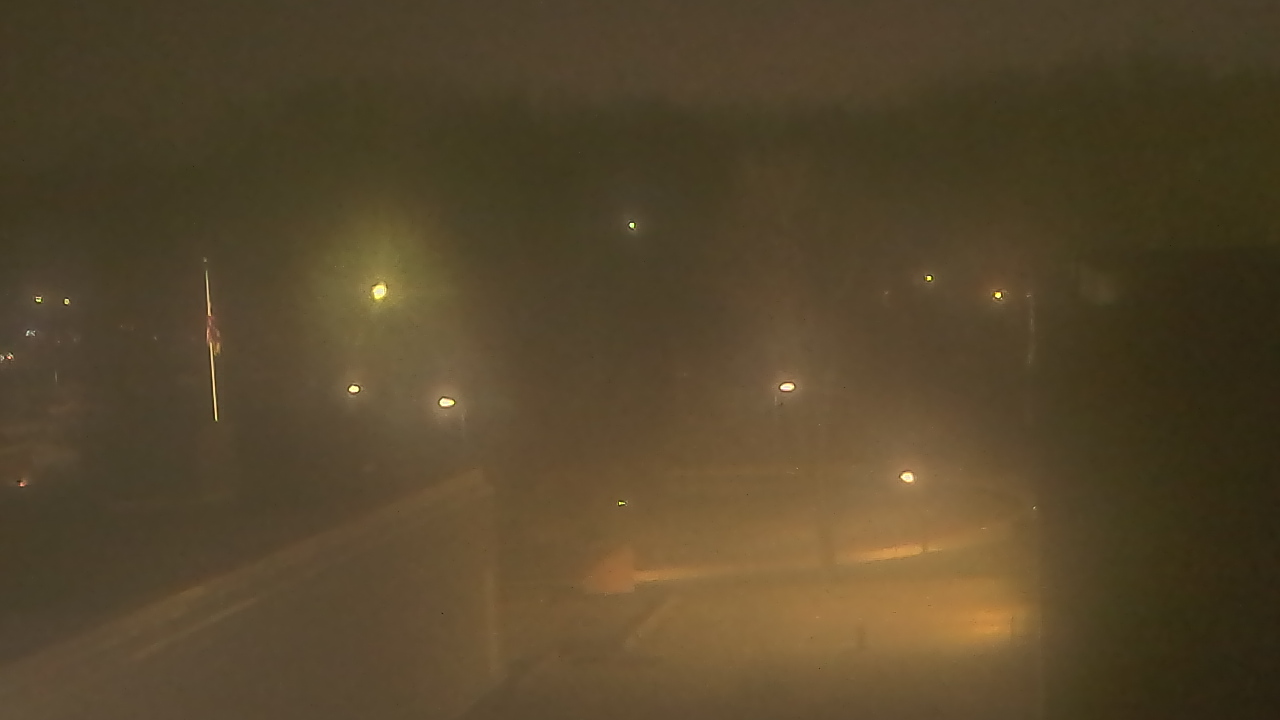 Thumbnail for current weather camera view from Dag Hammarskjold MS in Wallingford, Connecticut