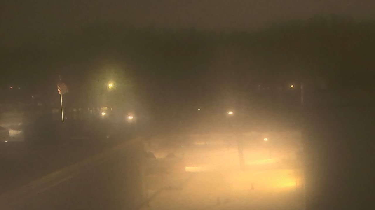 Thumbnail for current weather camera view from Dag Hammarskjold MS in Wallingford, Connecticut