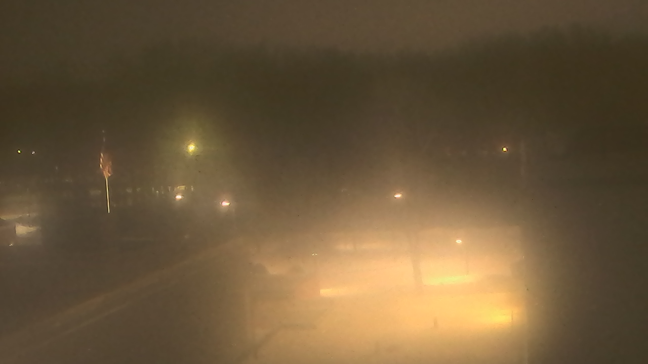 Thumbnail for current weather camera view from Dag Hammarskjold MS in Wallingford, Connecticut