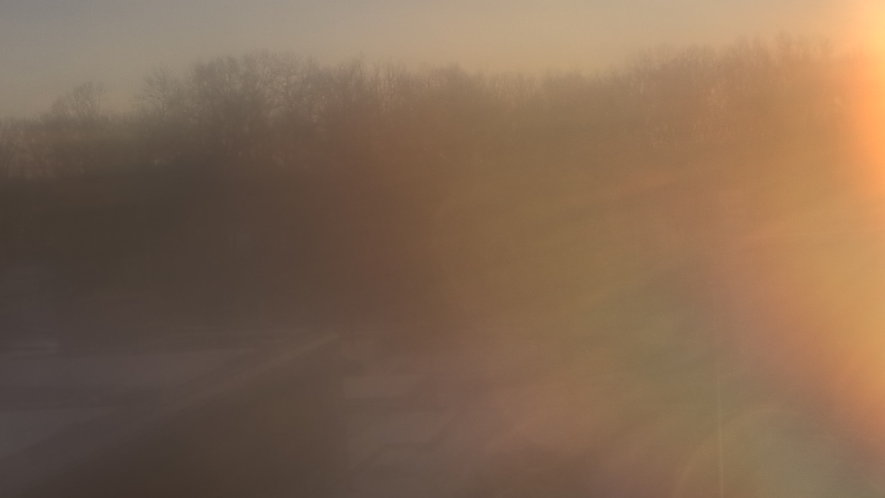 Thumbnail for current weather camera view from Dag Hammarskjold MS in Wallingford, Connecticut