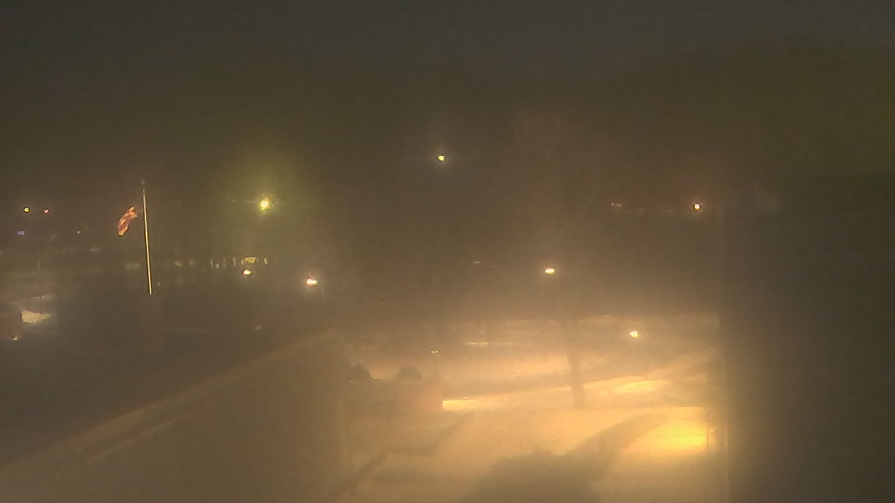 Thumbnail for current weather camera view from Dag Hammarskjold MS in Wallingford, Connecticut