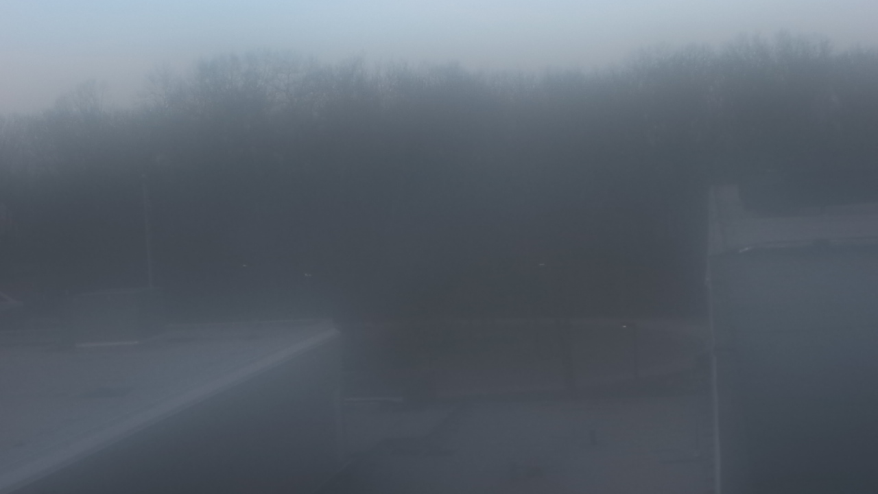 Thumbnail for current weather camera view from Dag Hammarskjold MS in Wallingford, Connecticut