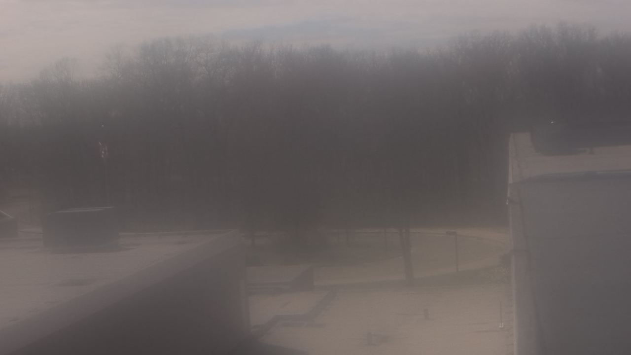 Thumbnail for current weather camera view from Dag Hammarskjold MS in Wallingford, Connecticut