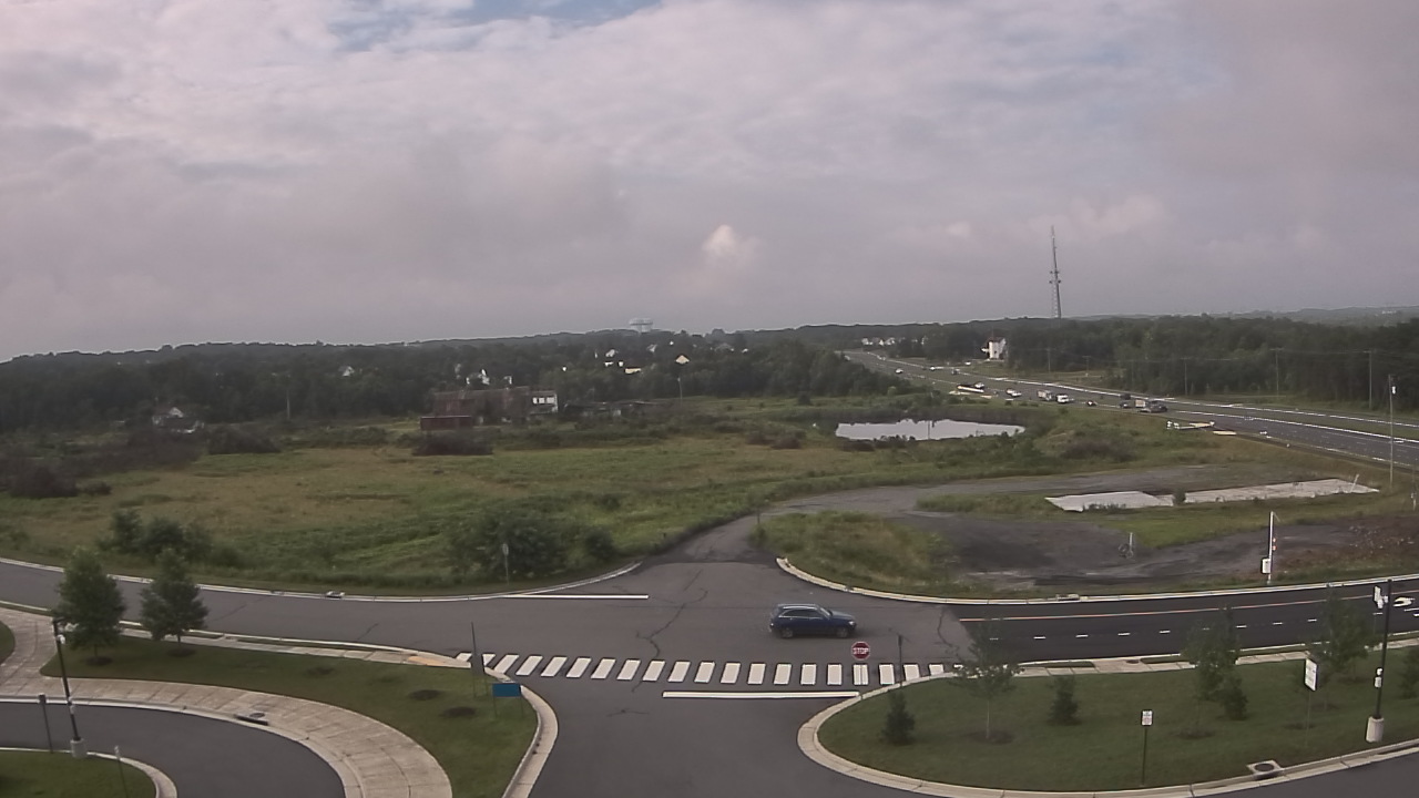 Thumbnail for current weather camera view from Waxpool Elementary School in Broadlands, Virginia