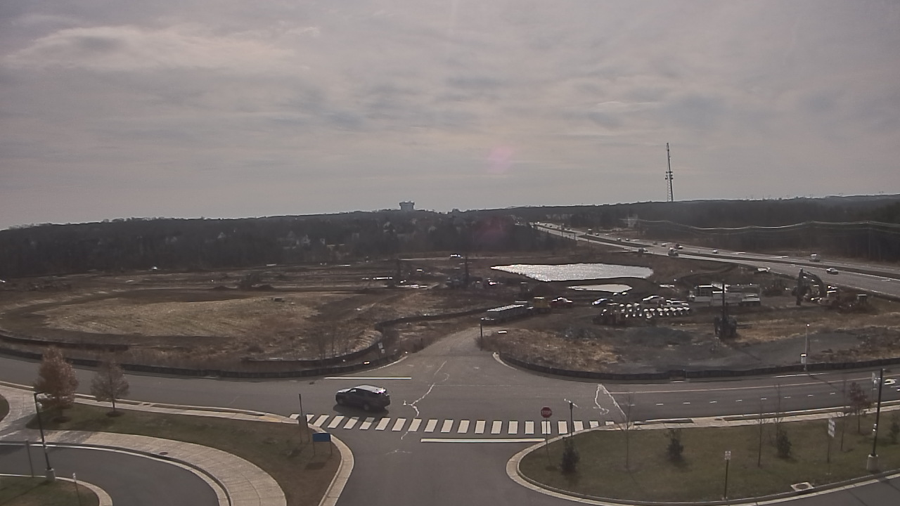 Thumbnail for current weather camera view from Waxpool Elementary School in Broadlands, Virginia