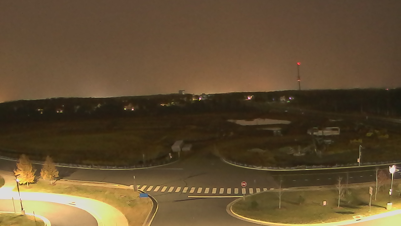 Thumbnail for current weather camera view from Waxpool Elementary School in Broadlands, Virginia