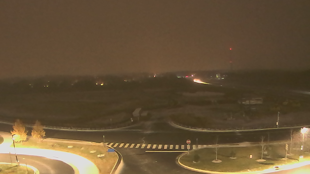 Thumbnail for current weather camera view from Waxpool Elementary School in Broadlands, Virginia