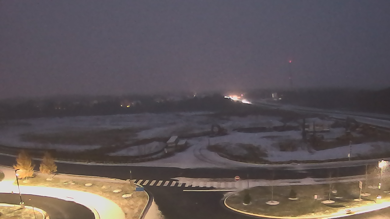 Thumbnail for current weather camera view from Waxpool Elementary School in Broadlands, Virginia