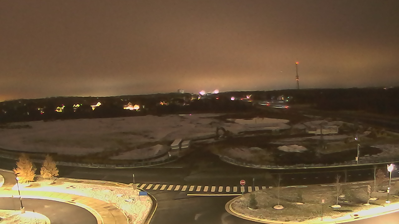 Thumbnail for current weather camera view from Waxpool Elementary School in Broadlands, Virginia