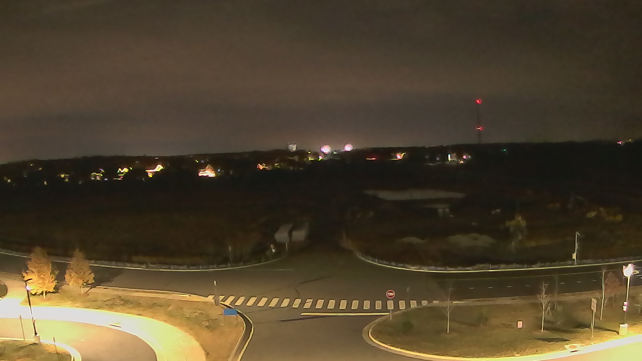 Thumbnail for current weather camera view from Waxpool Elementary School in Broadlands, Virginia