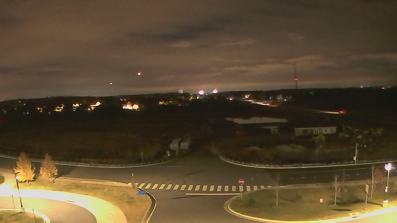 Thumbnail for current weather camera view from Waxpool Elementary School in Broadlands, Virginia