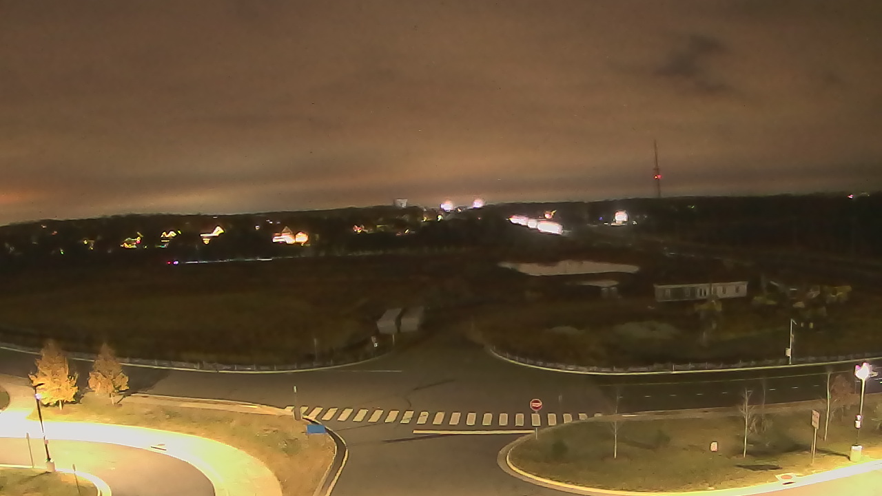 Thumbnail for current weather camera view from Waxpool Elementary School in Broadlands, Virginia