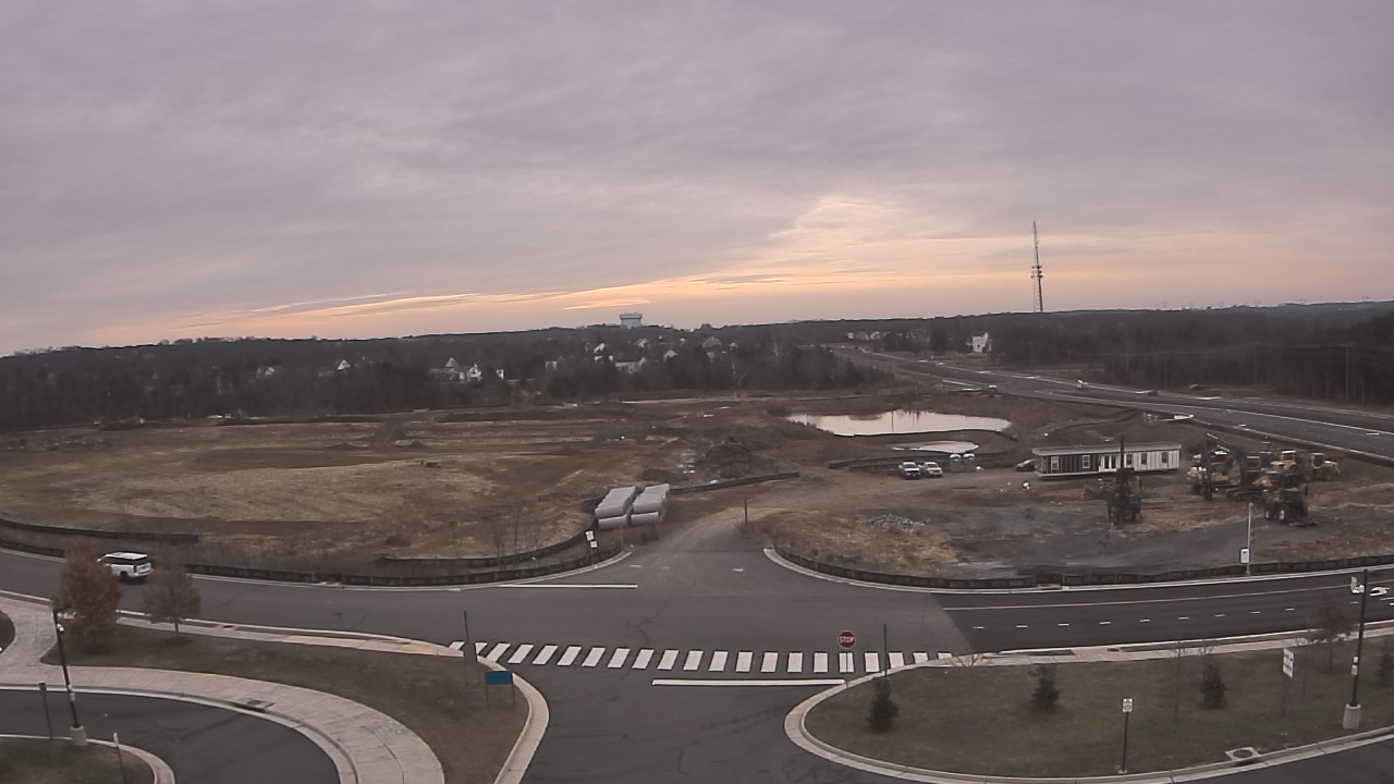 Thumbnail for current weather camera view from Waxpool Elementary School in Broadlands, Virginia