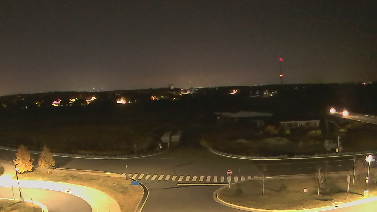 Thumbnail for current weather camera view from Waxpool Elementary School in Broadlands, Virginia