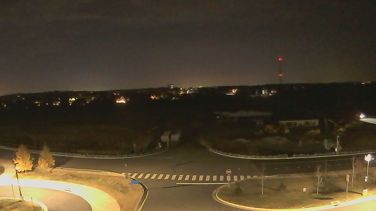 Thumbnail for current weather camera view from Waxpool Elementary School in Broadlands, Virginia