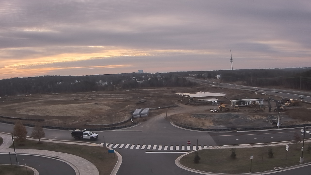 Thumbnail for current weather camera view from Waxpool Elementary School in Broadlands, Virginia